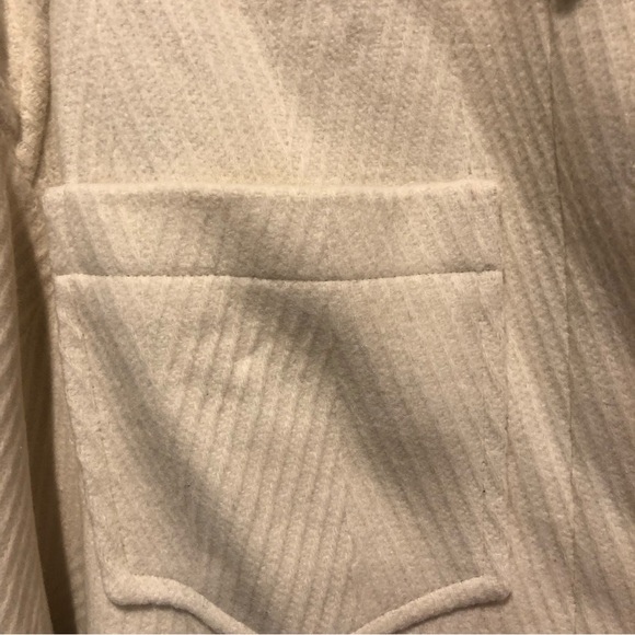 ASOS Cream Shacket - Picture 5 of 8